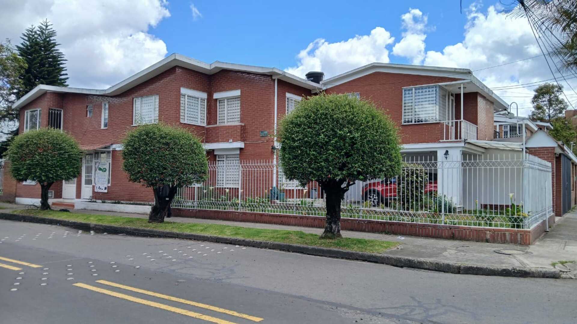Casa en venta – La Esmeralda